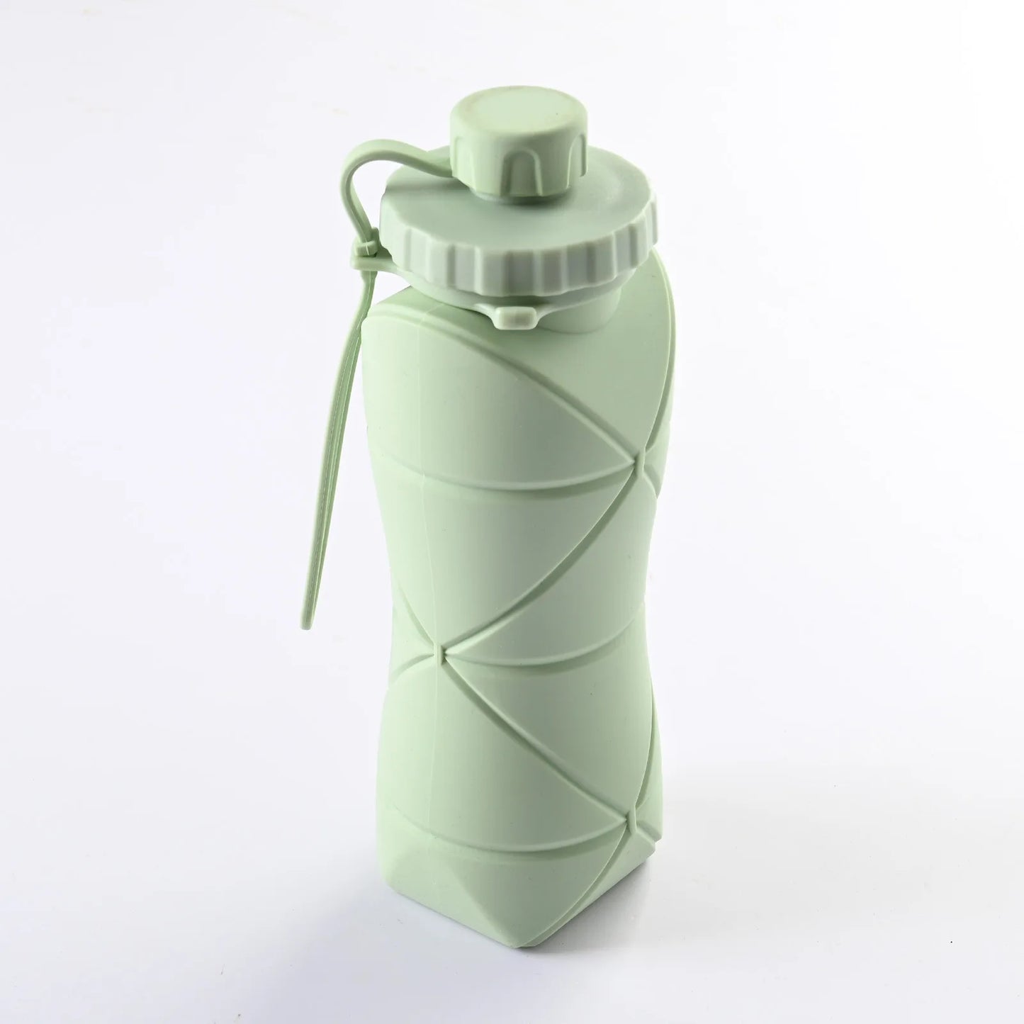 Space Saving 600ml Foldable Travel Bottle – BPA Free & Leak Proof
